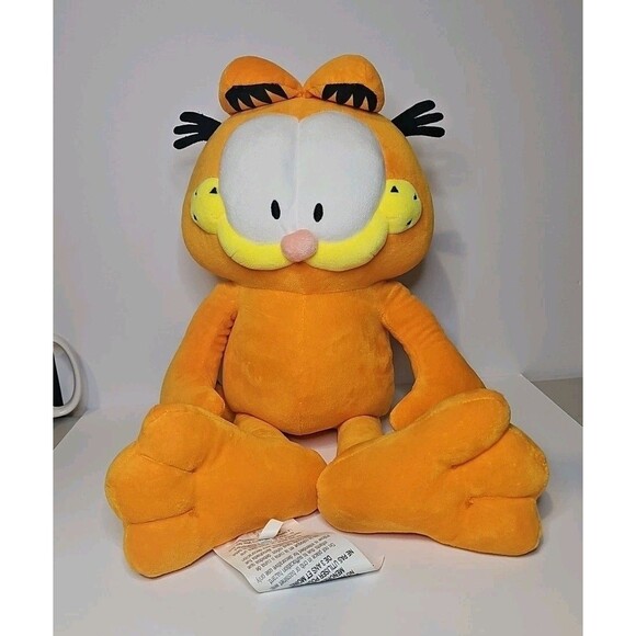 Garfield Kids Plush Bedding Cuddle and Decorative Pillow Buddy, Soft Plush